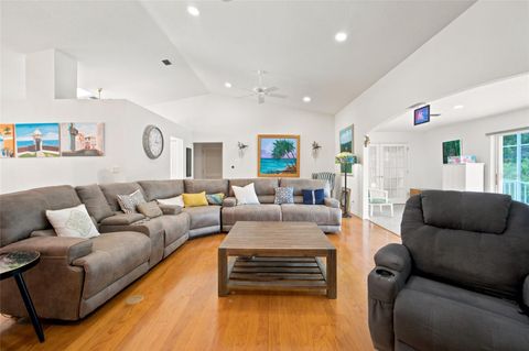 Tiny photo for 27202 Racquet Circle, Leesburg, FL 34748 (MLS # G5114592)