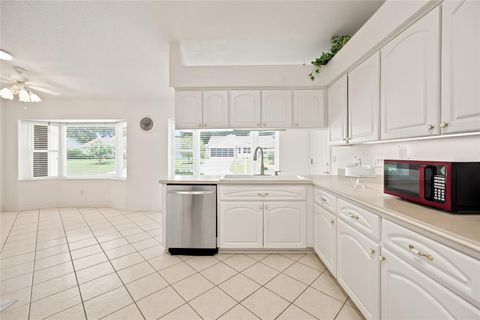 Tiny photo for 27202 Racquet Circle, Leesburg, FL 34748 (MLS # G5114592)