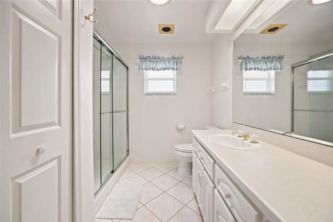 Tiny photo for 27202 Racquet Circle, Leesburg, FL 34748 (MLS # G5114592)