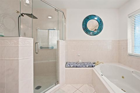 Tiny photo for 27202 Racquet Circle, Leesburg, FL 34748 (MLS # G5114592)