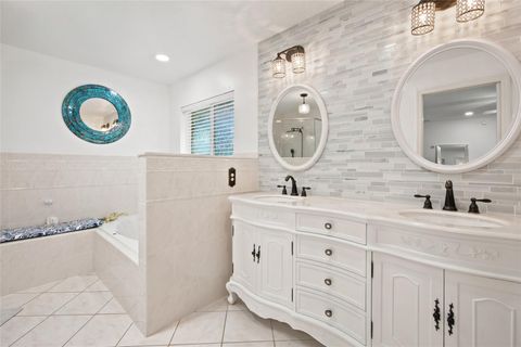 Tiny photo for 27202 Racquet Circle, Leesburg, FL 34748 (MLS # G5114592)