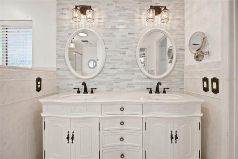 Tiny photo for 27202 Racquet Circle, Leesburg, FL 34748 (MLS # G5114592)