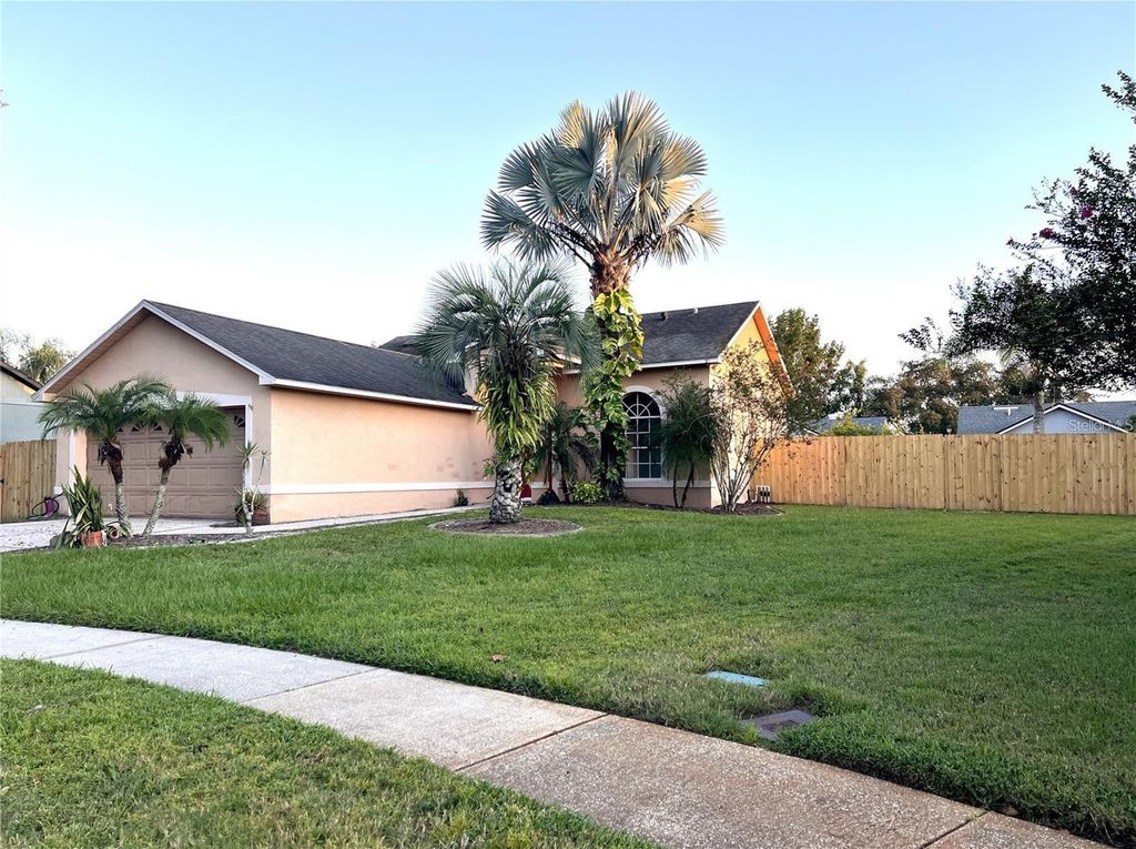 Photo of 151 Bluebrook Court, Oviedo, FL 32766 (MLS # O6395008)