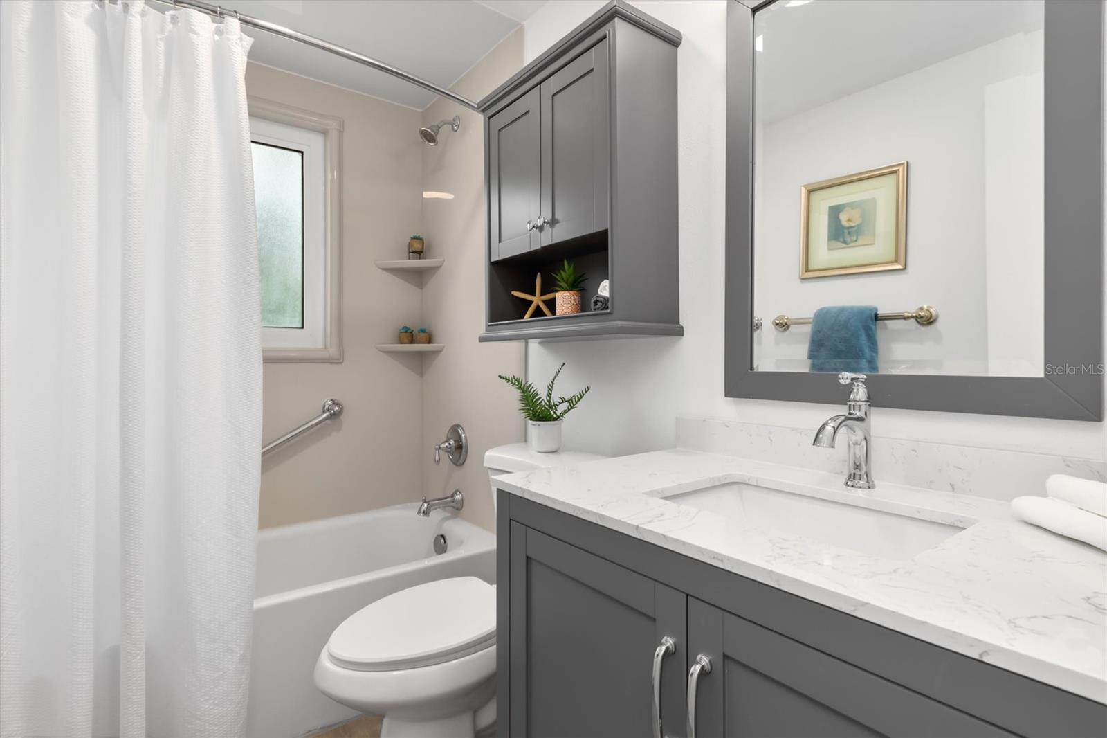 0981 - SOUTH VENICE UNIT 04 - Residential