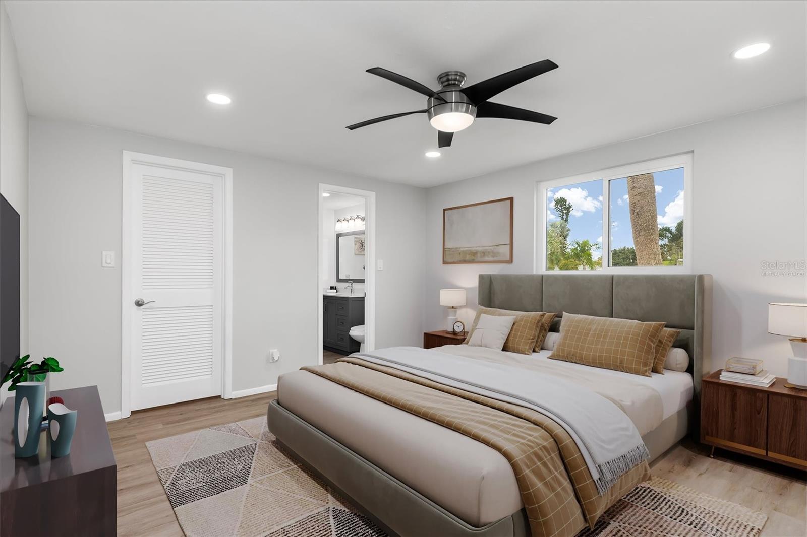 0981 - SOUTH VENICE UNIT 04 - Residential