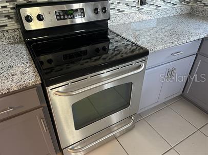 INDIAN WELLS UNIT 07 - Residential Lease