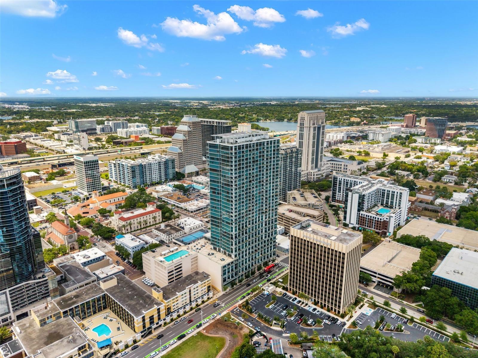 VUE/LK EOLA - Residential