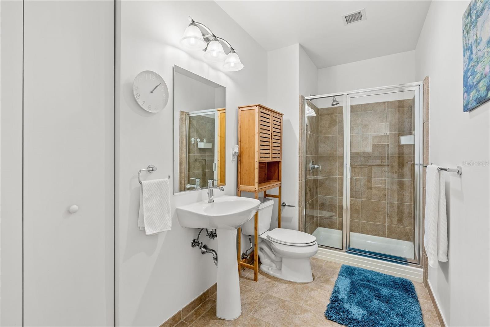 VUE/LK EOLA - Residential