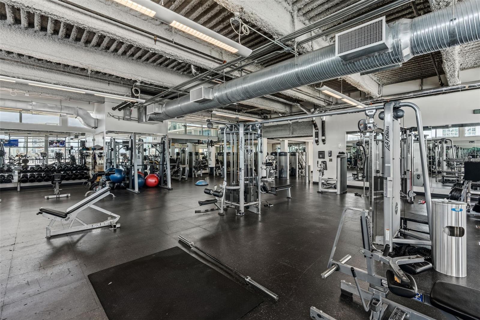 VUE/LK EOLA - Residential