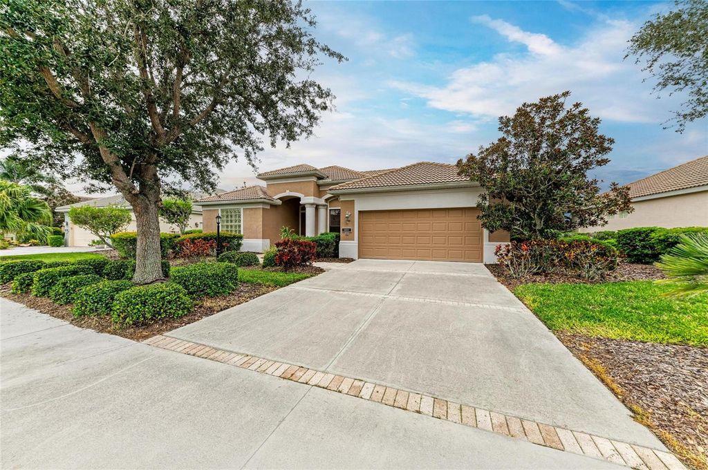 Photo of 522 Luminary Boulevard, Osprey, FL 34229 (MLS # A4664402)