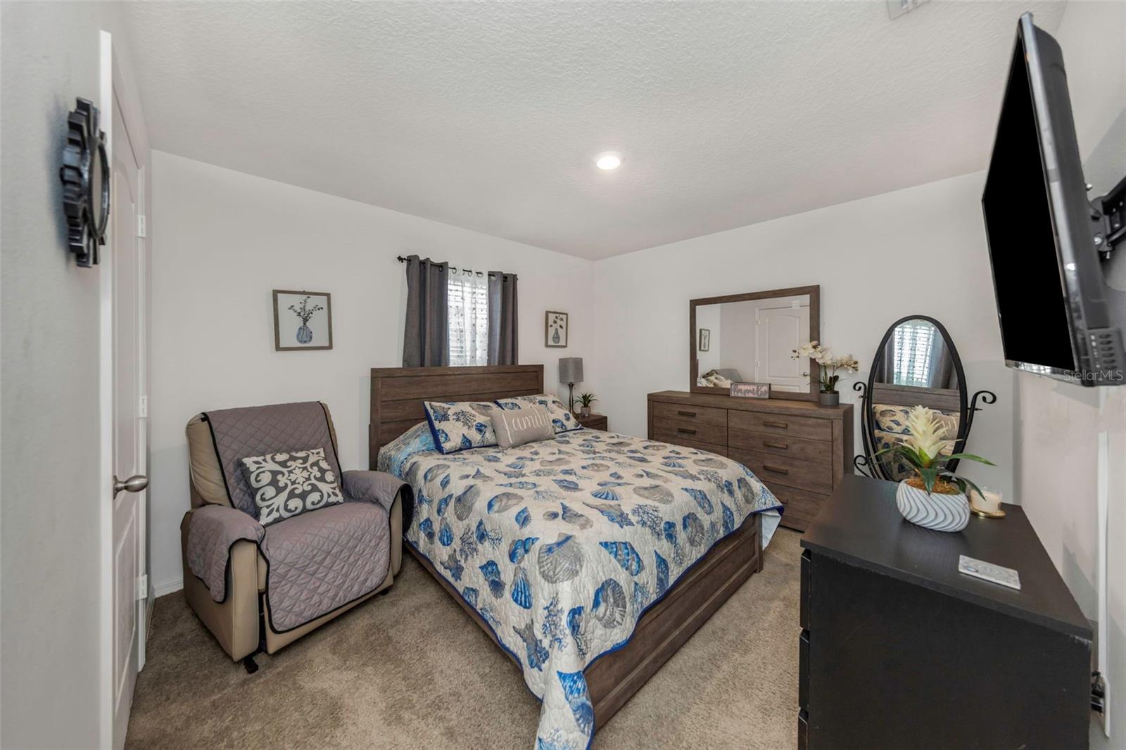 SPRING RIDGE - Residential