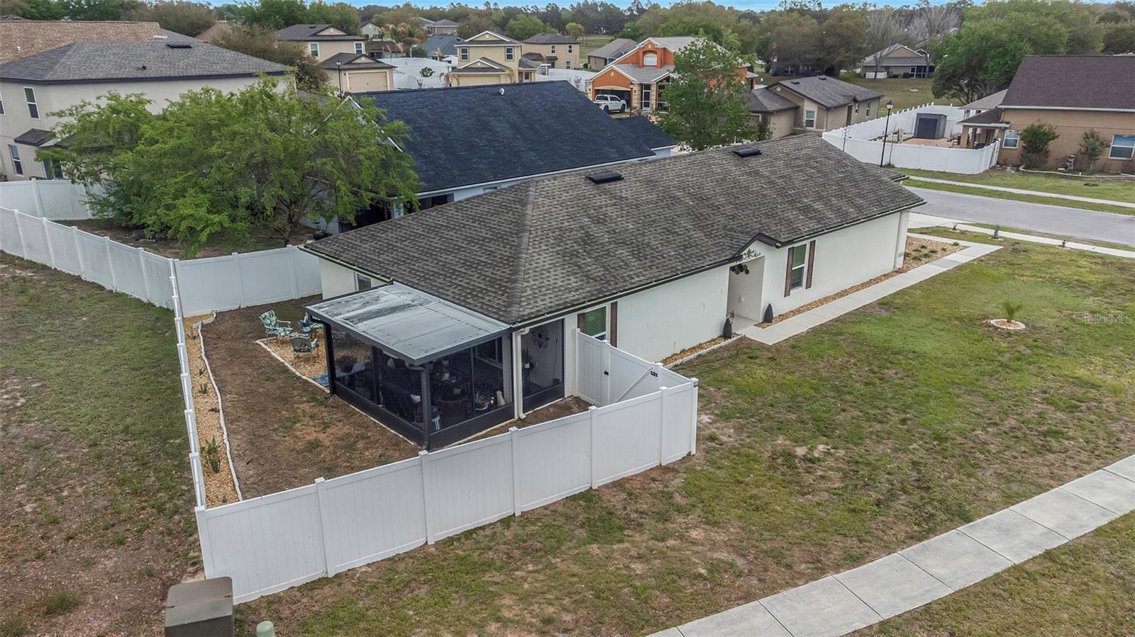 SPRING RIDGE - Residential