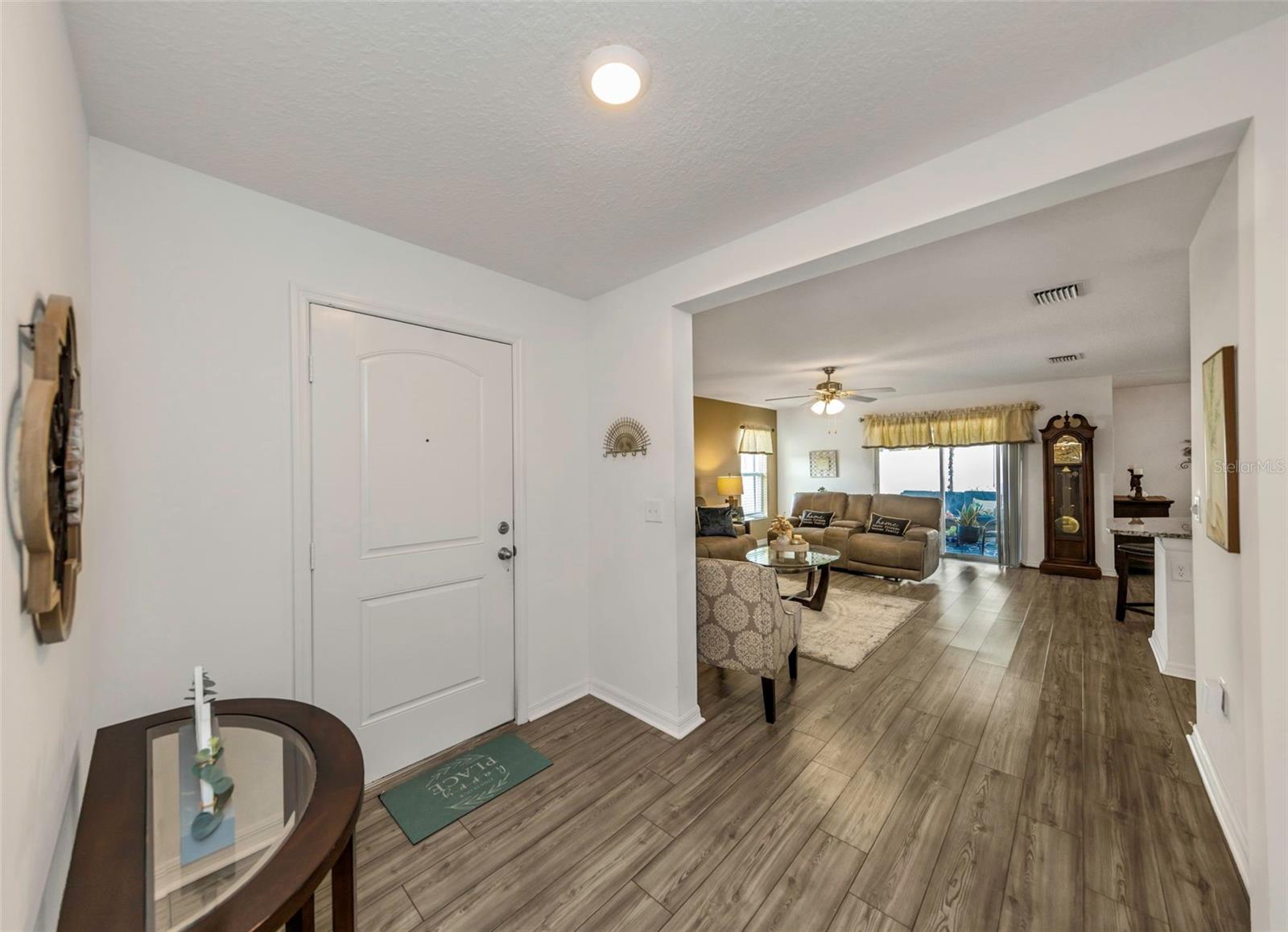 SPRING RIDGE - Residential