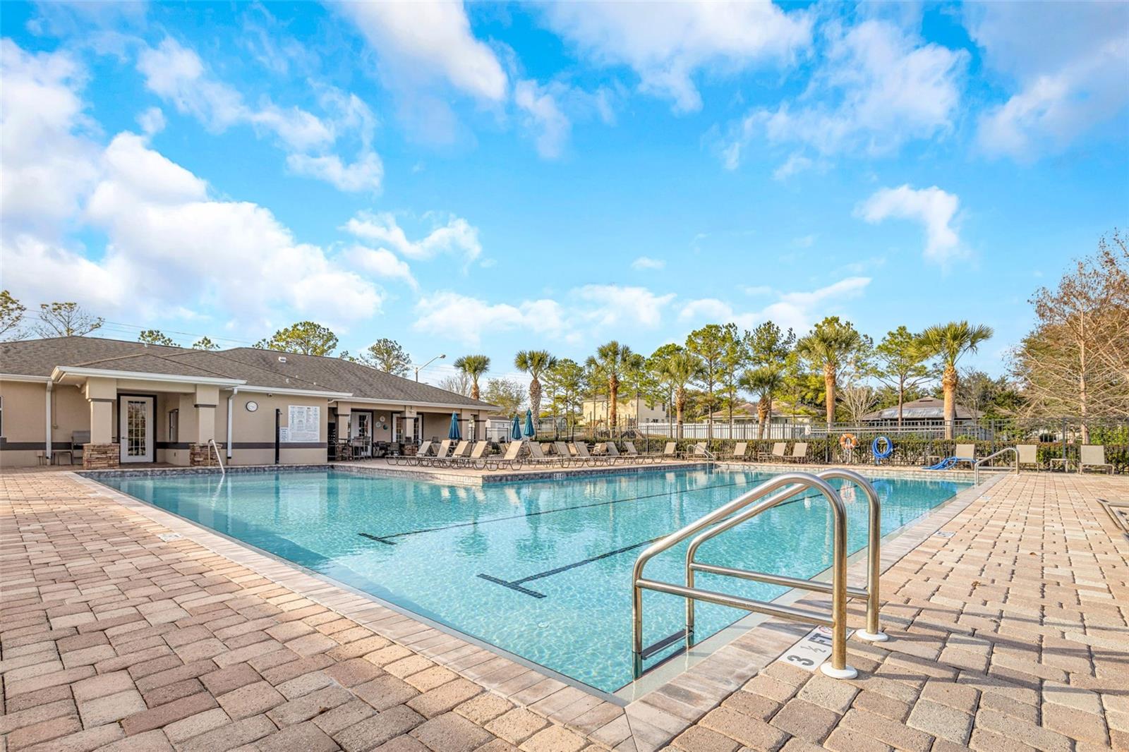 SPRING RIDGE - Residential