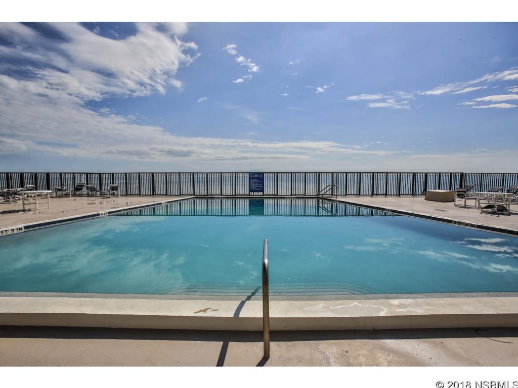 Moontide Condo - Residential