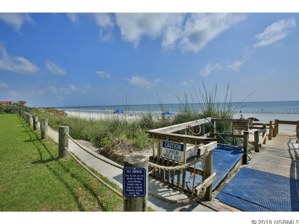 Moontide Condo - Residential