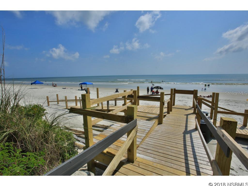 Moontide Condo - Residential