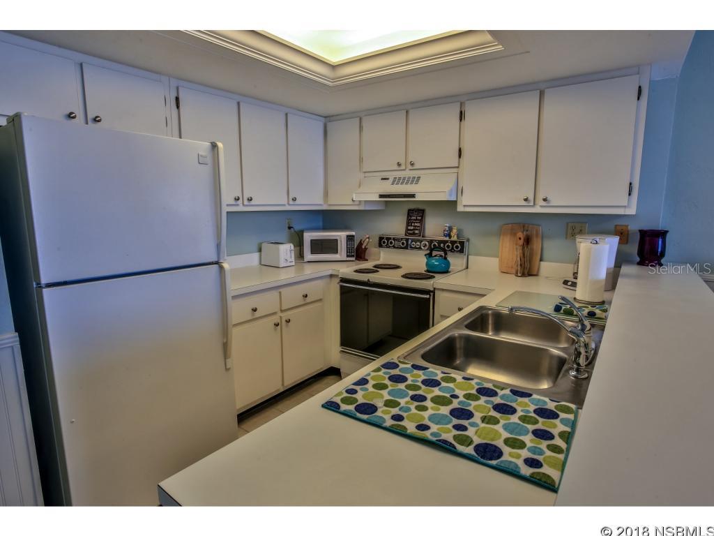 Moontide Condo - Residential