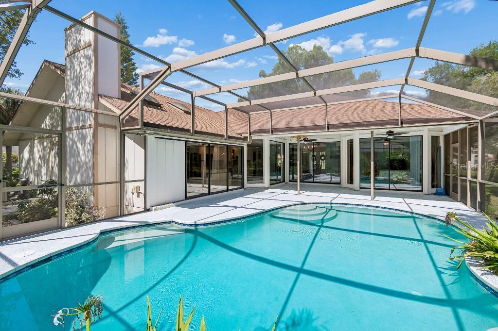LAKES ESTATES 3 OF SARASOTA - Residential