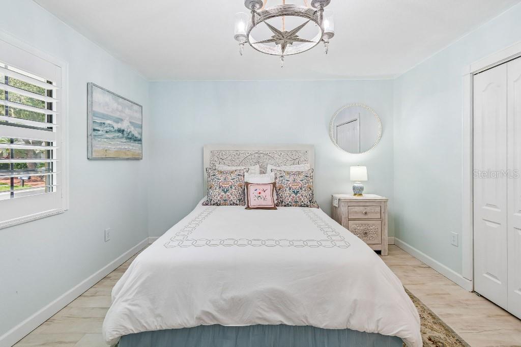 LAKES ESTATES 3 OF SARASOTA - Residential