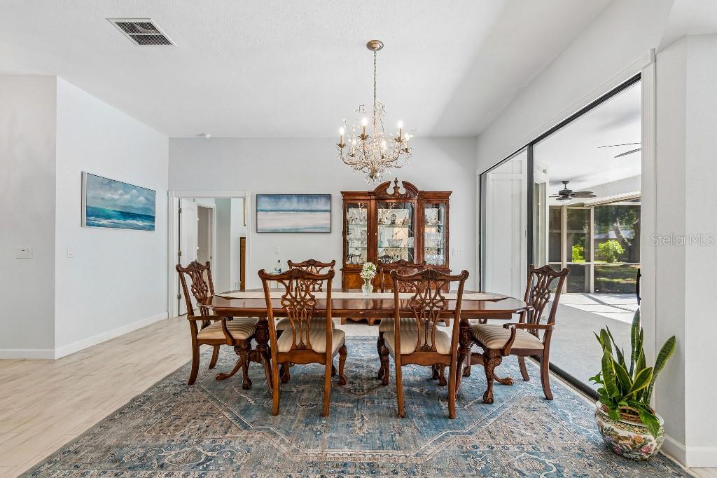 LAKES ESTATES 3 OF SARASOTA - Residential