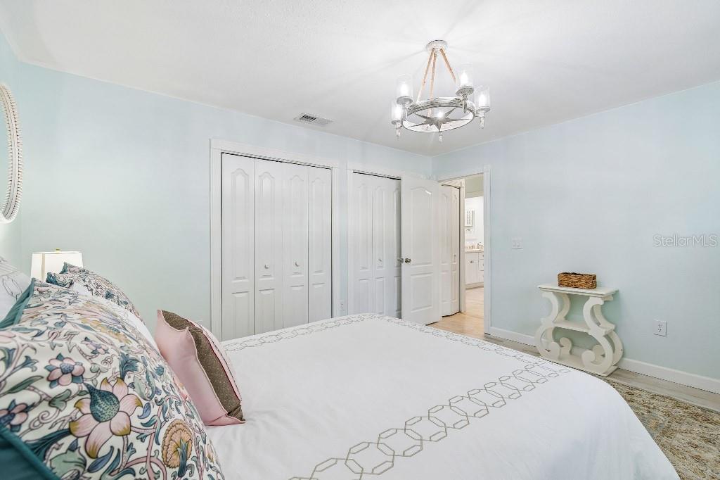 LAKES ESTATES 3 OF SARASOTA - Residential
