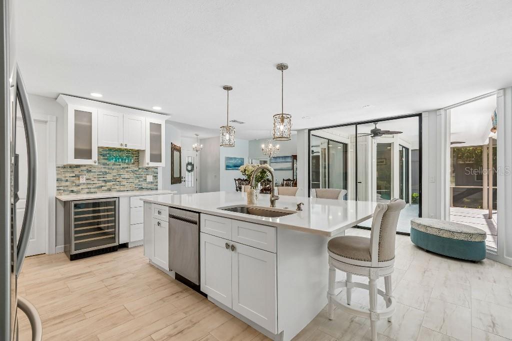 LAKES ESTATES 3 OF SARASOTA - Residential