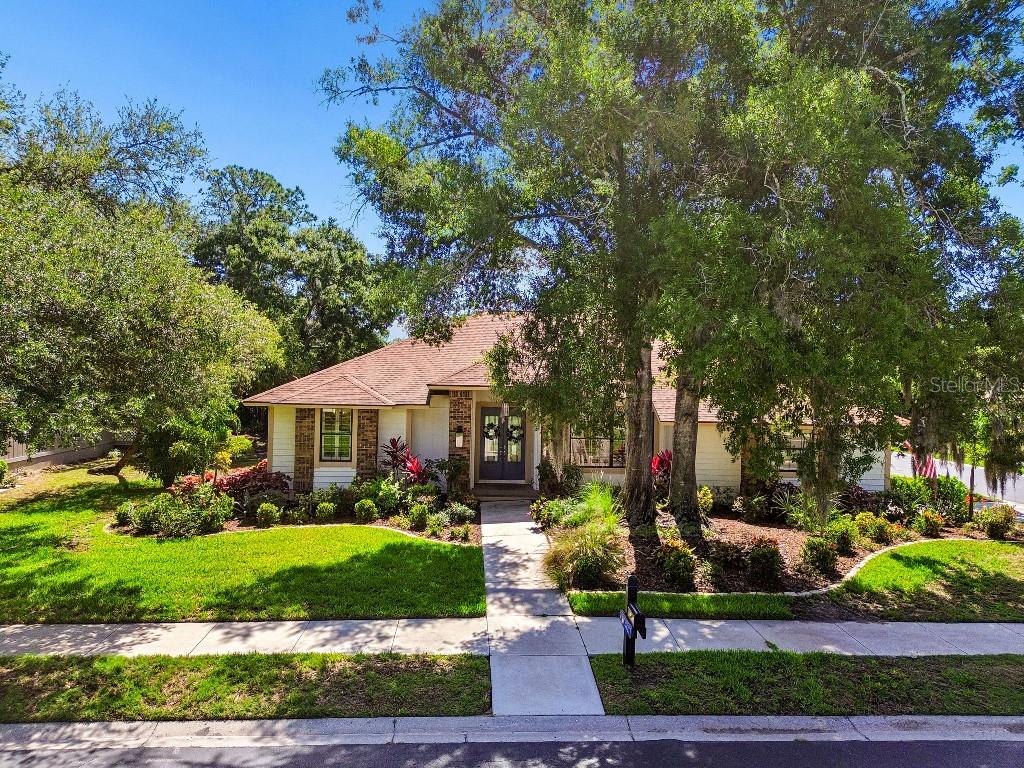 LAKES ESTATES 3 OF SARASOTA - Residential