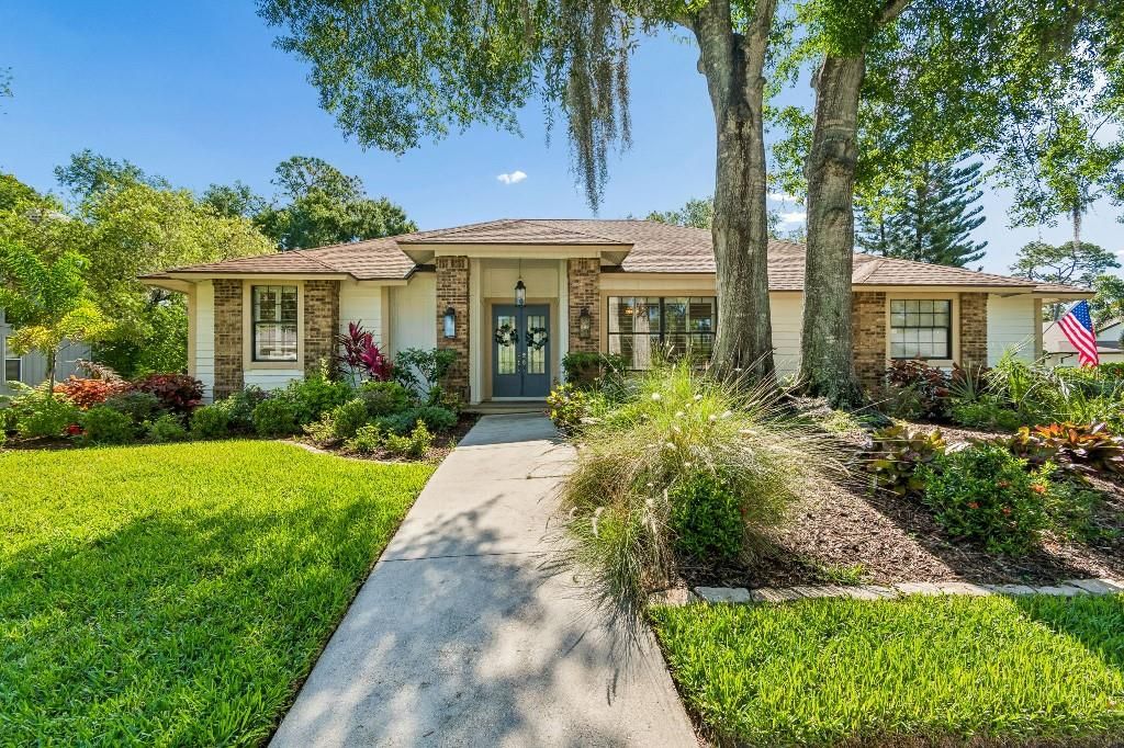 Photo of 4627 Trails Drive, Sarasota, FL 34232 (MLS # TB8500816)
