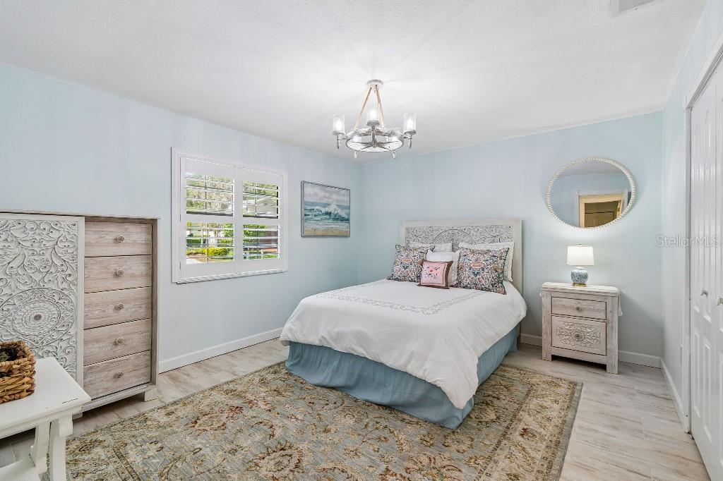 LAKES ESTATES 3 OF SARASOTA - Residential