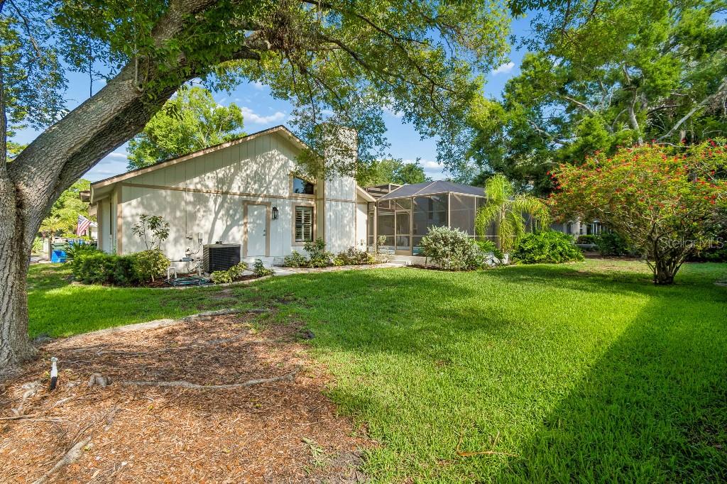 LAKES ESTATES 3 OF SARASOTA - Residential