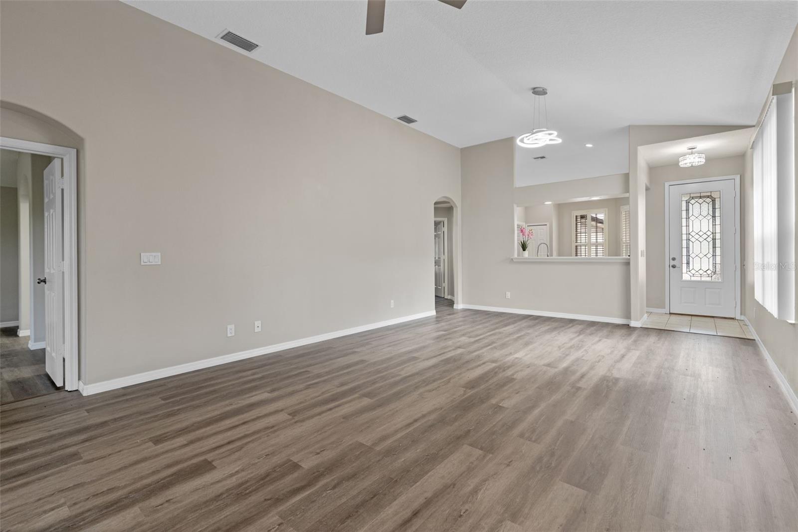 5535 SIR CHURCHILL DRIVE
