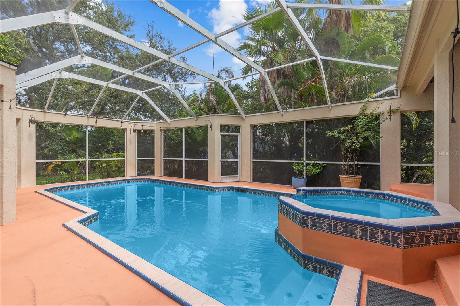 ANDALUCIA SUB - Residential