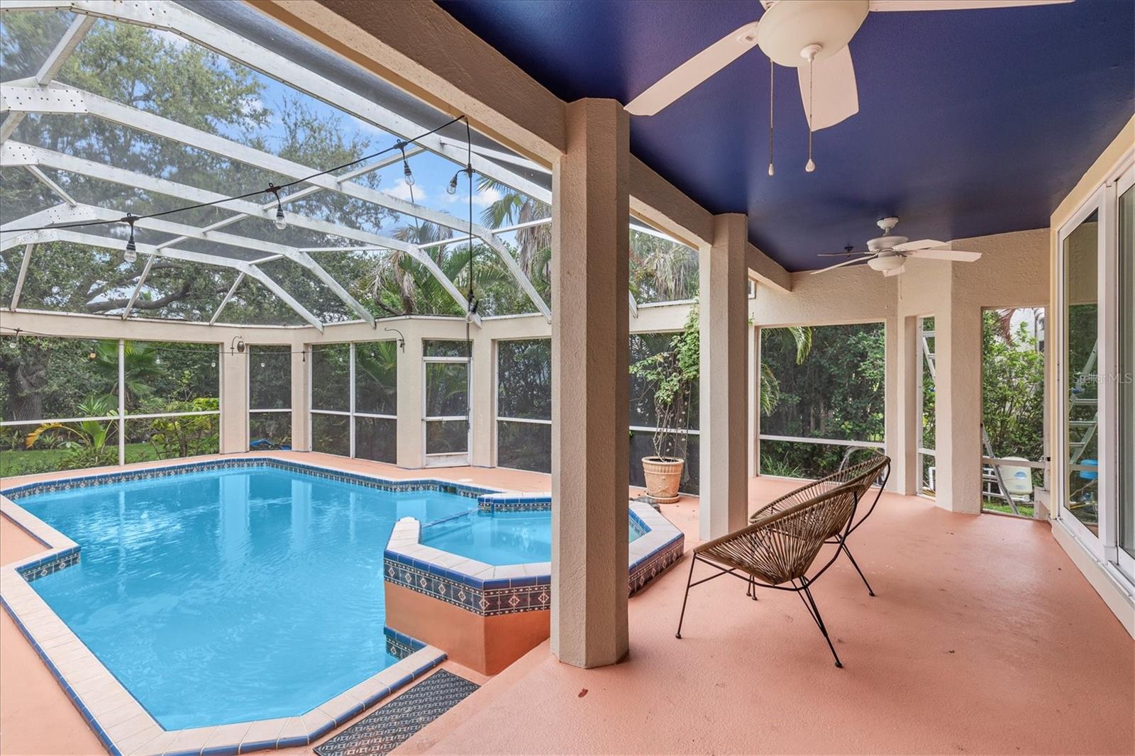 ANDALUCIA SUB - Residential