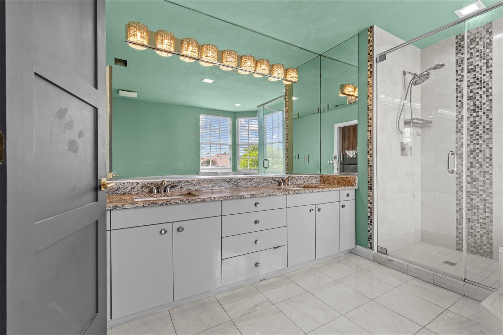 ANDALUCIA SUB - Residential