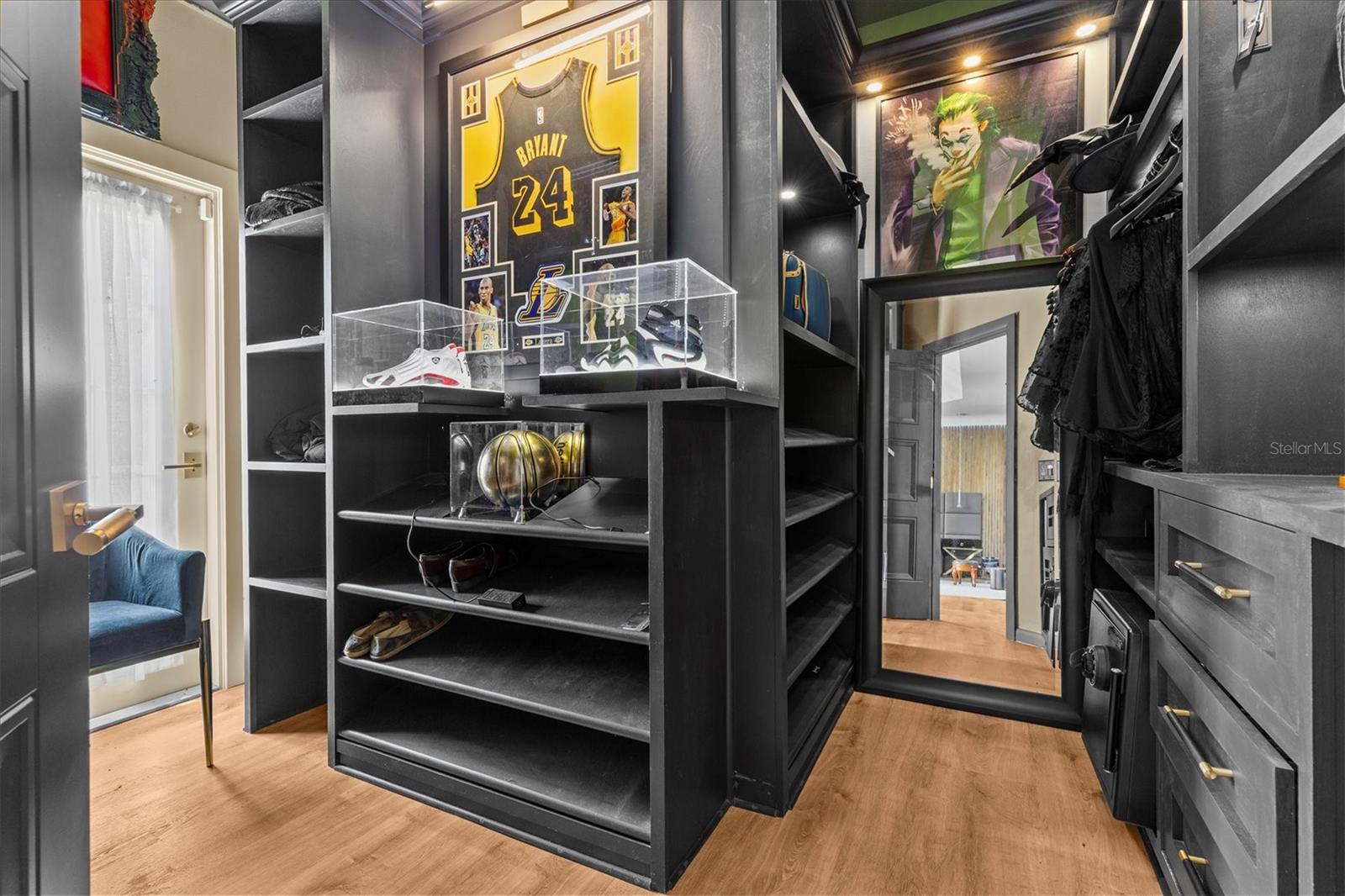 ANDALUCIA SUB - Residential