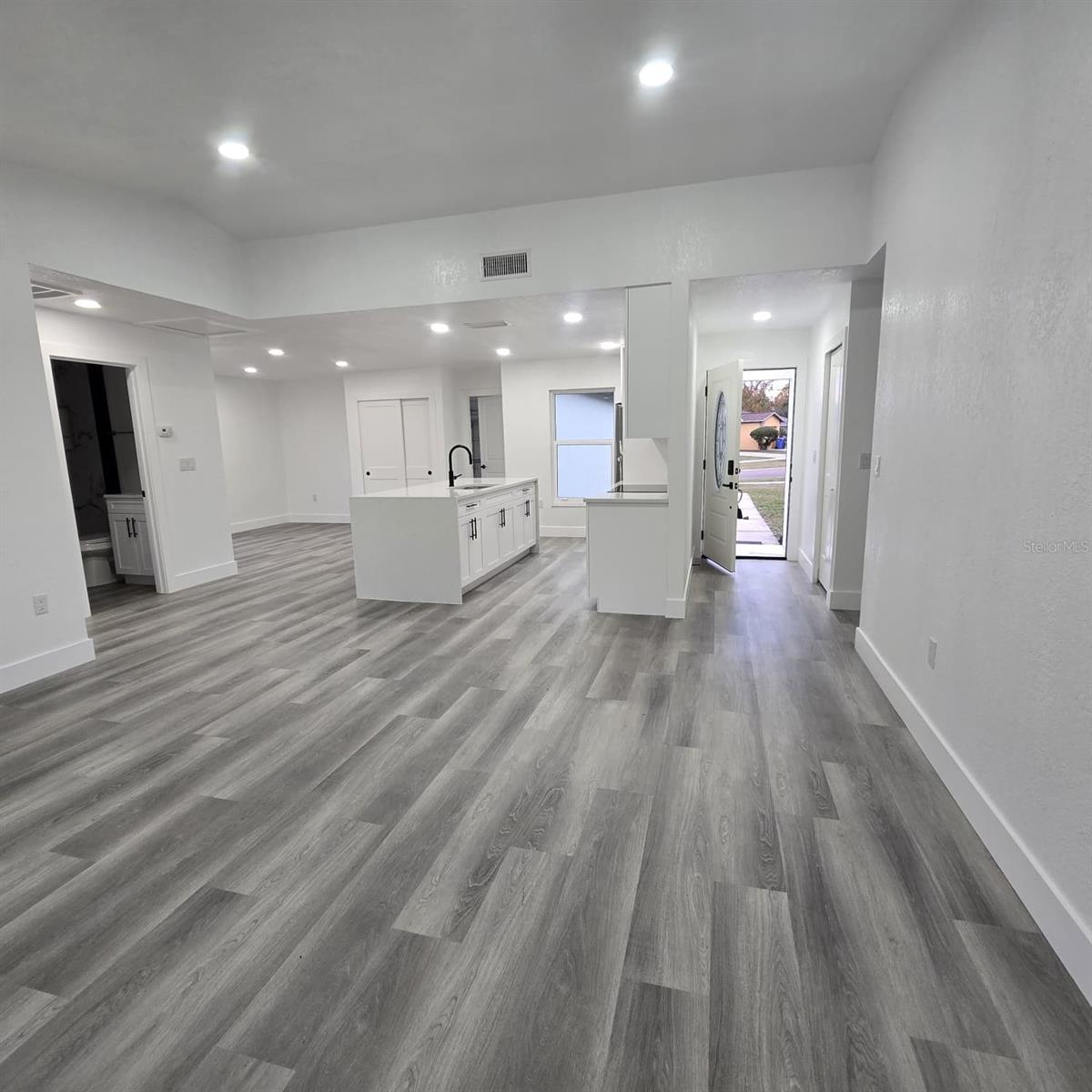 HEATHER LAKES UNIT II - Residential