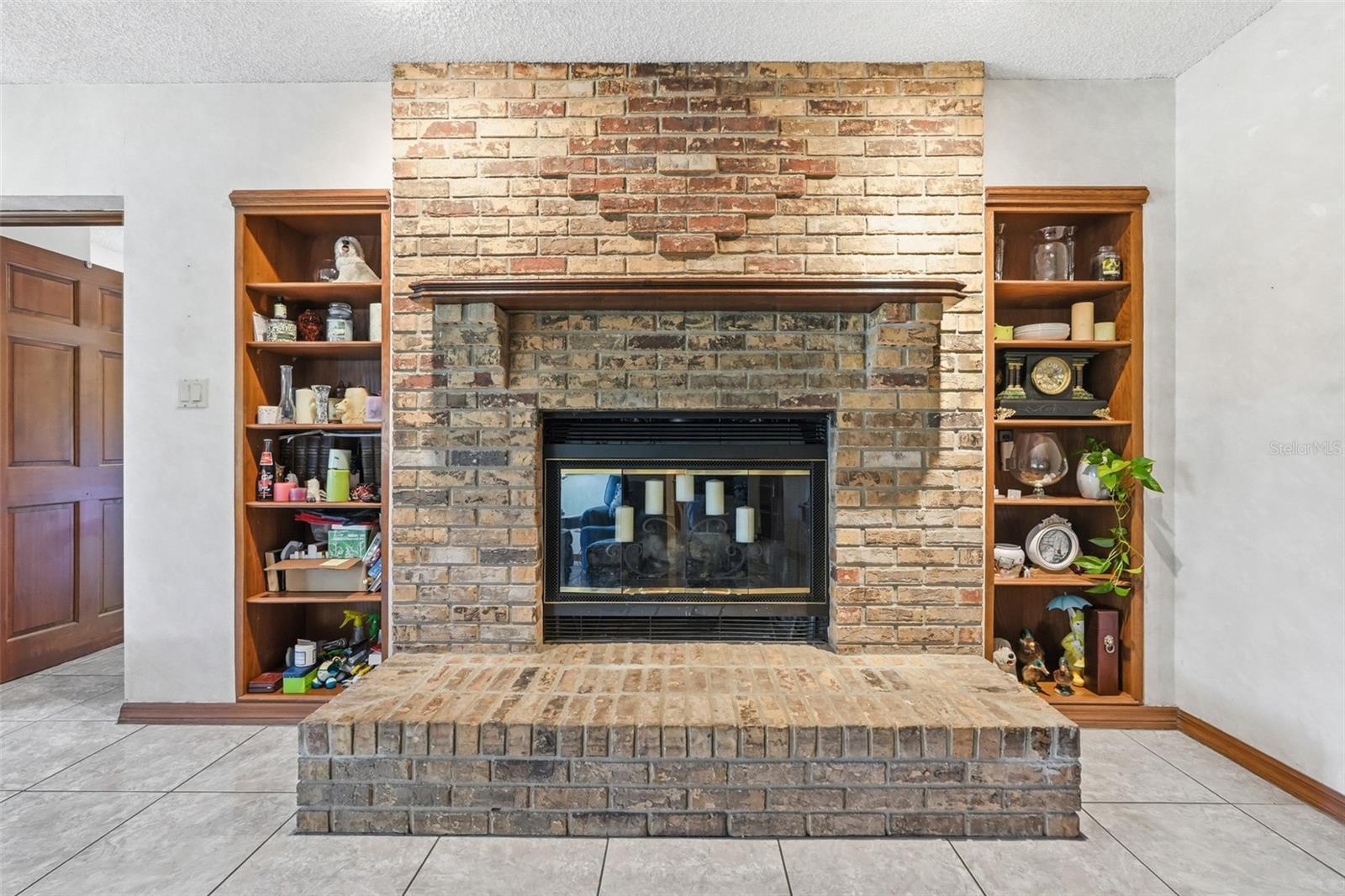 OLD MILL RUN - Residential