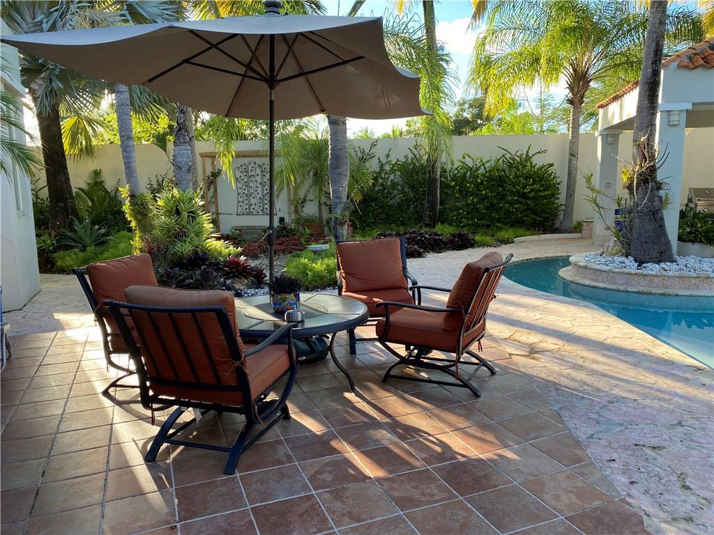 DORADO BEACH EAST - Residential