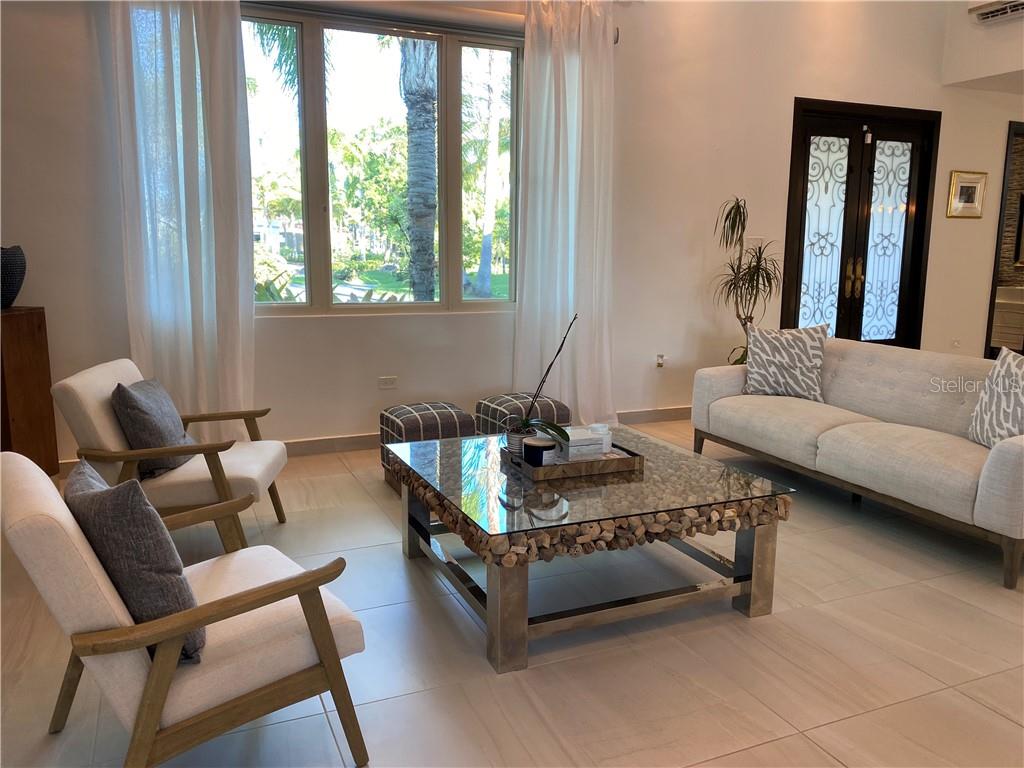 DORADO BEACH EAST - Residential