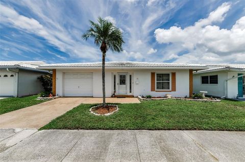 Photo of 5461 Palm Crest Court N #5461, Pinellas Park, FL 33782 (MLS # TB8412768) Photo of 5461 Palm Crest Court N #5461, Pinellas Park, FL 33782 (MLS # TB8412768)