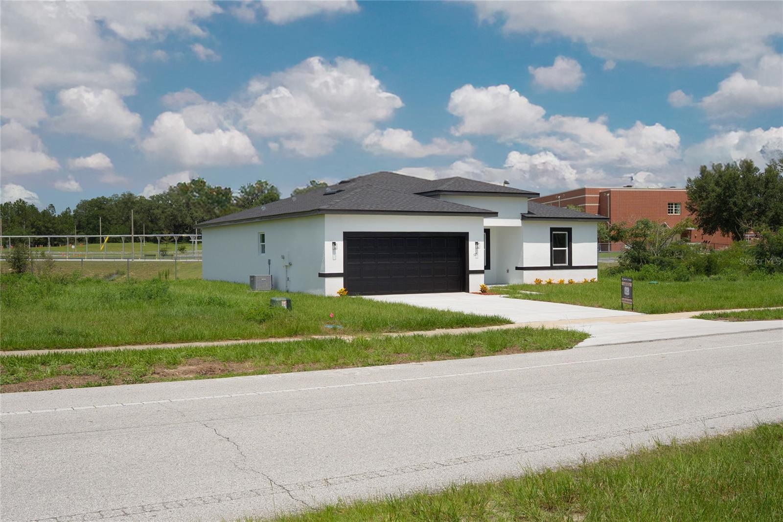 105 MARION OAKS COURSE