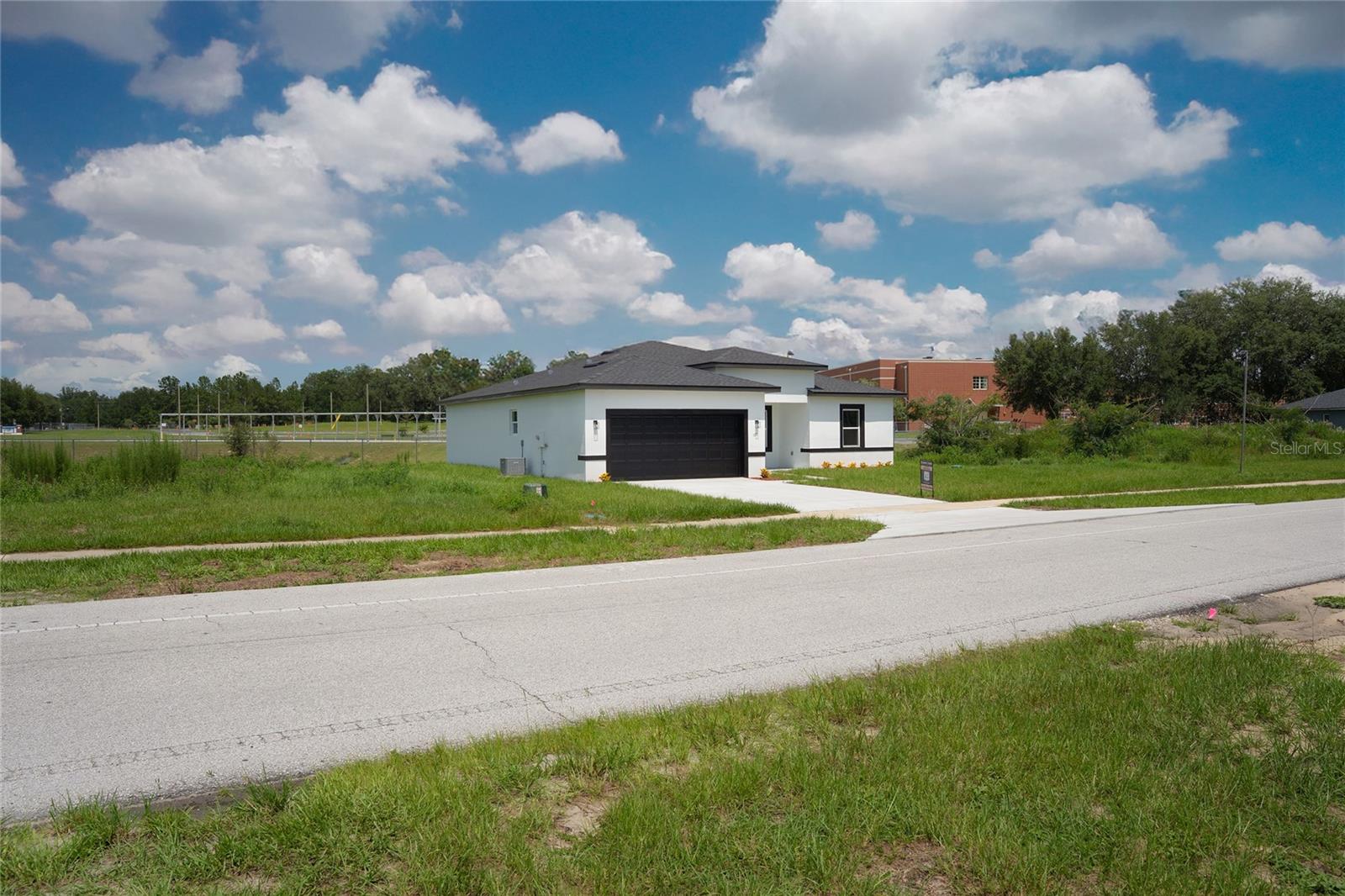 105 MARION OAKS COURSE