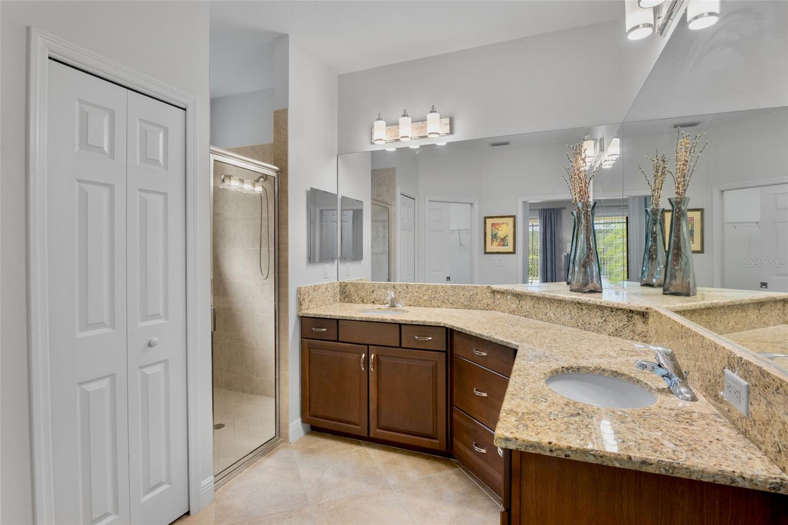 RIVA TRACE - Residential