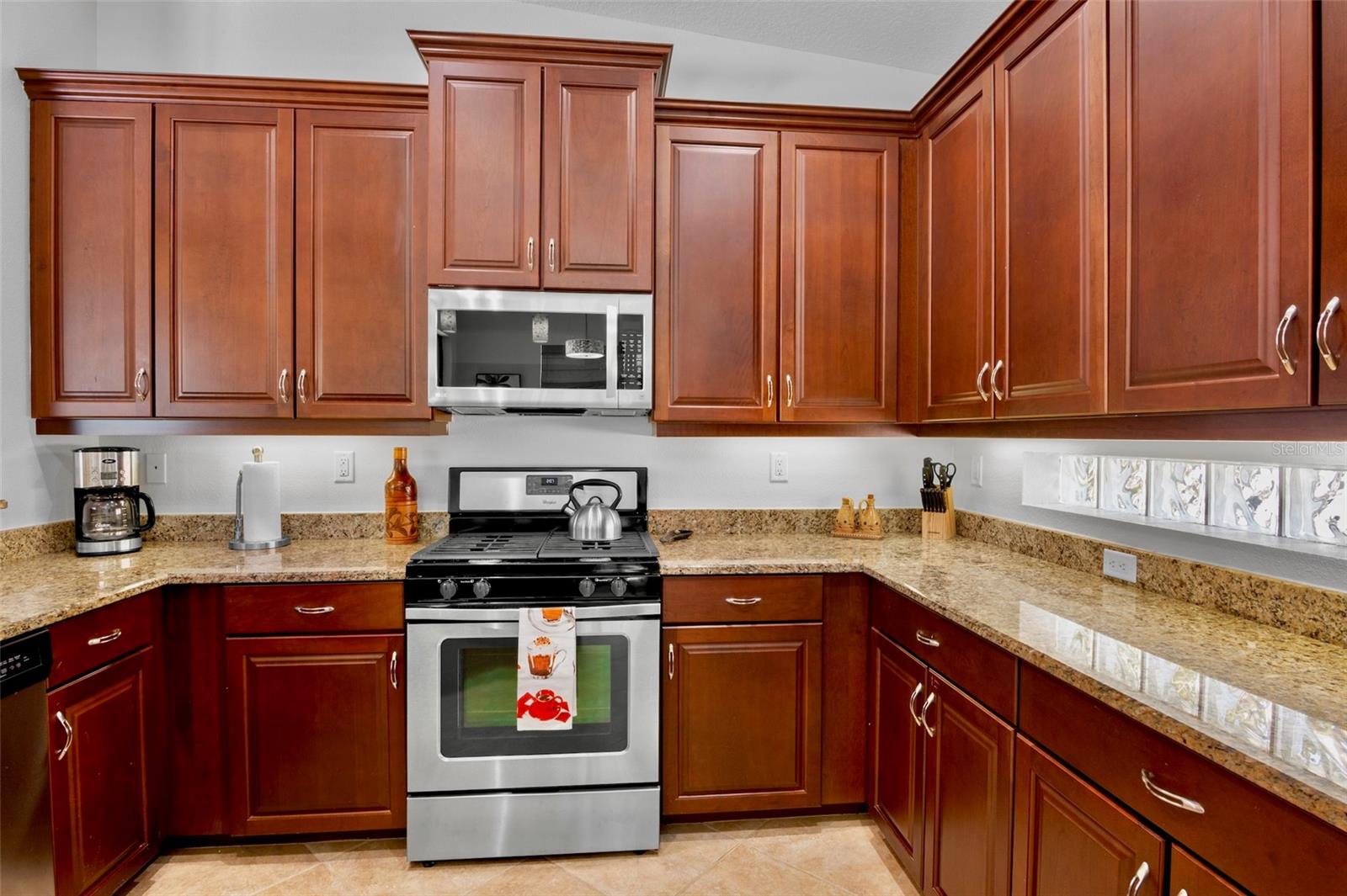 RIVA TRACE - Residential