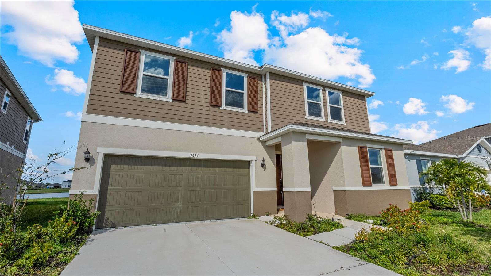 9567 SANDY BLUFFS CIRCLE