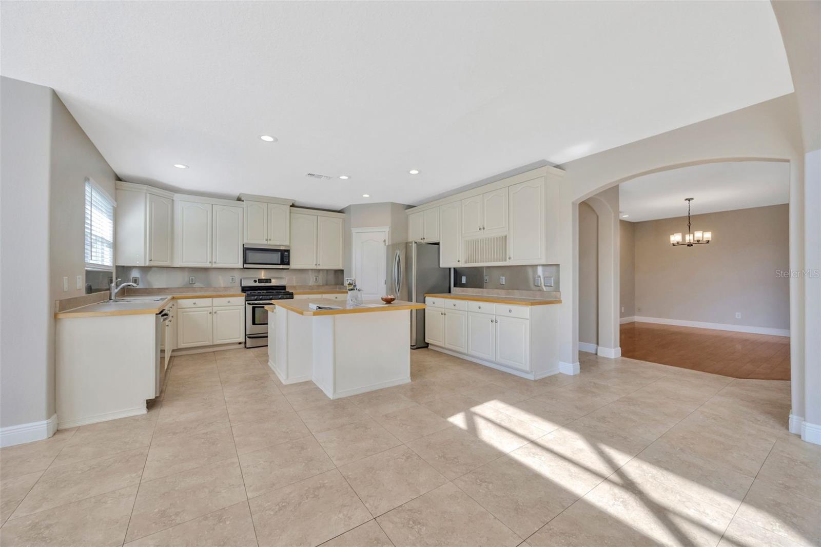 FISHHAWK RANCH PH 2 PRCL - Residential