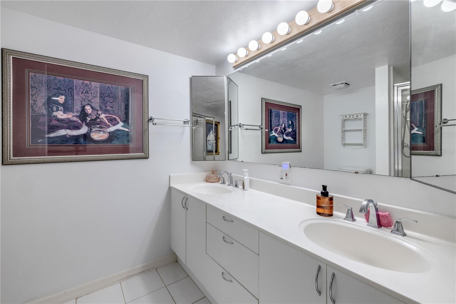 OCEANS 08 CONDO - Residential