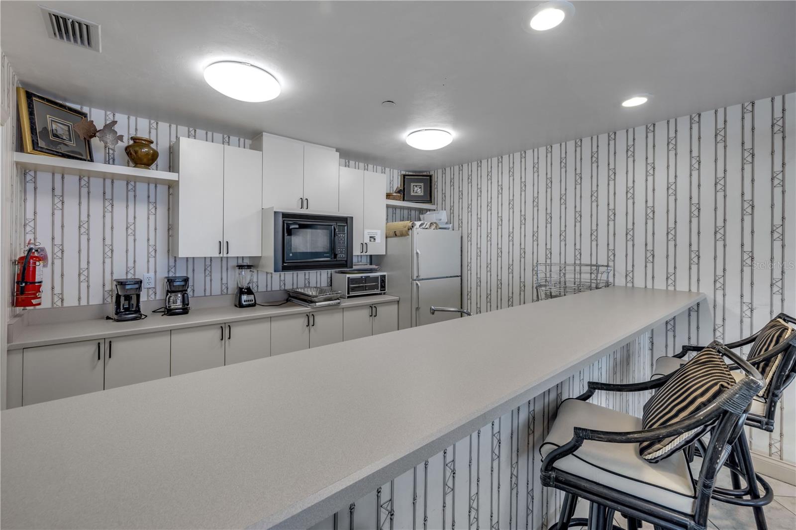 OCEANS 08 CONDO - Residential