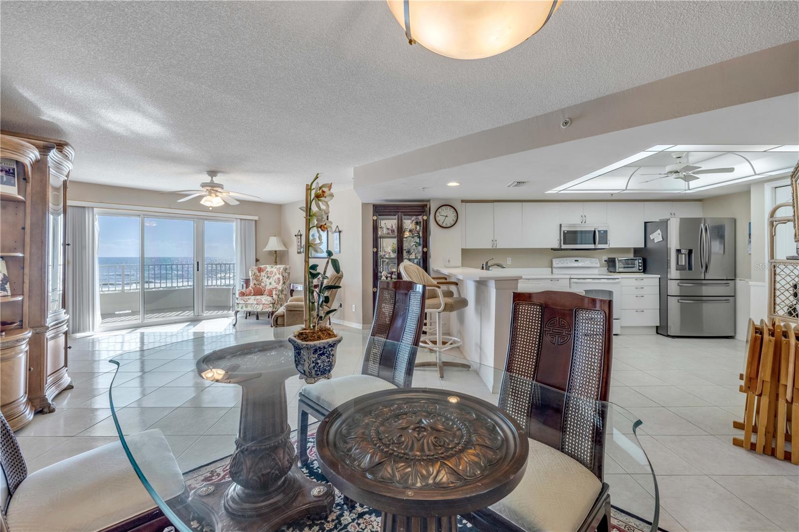 OCEANS 08 CONDO - Residential
